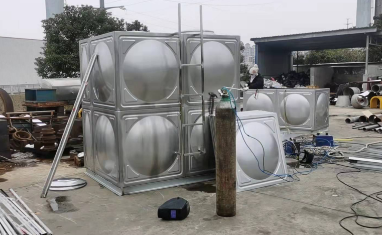 荣昌组合式不锈钢水箱在日常生活使用中有哪些特点